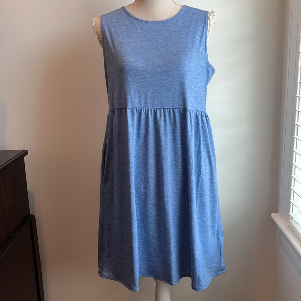 Two Sleeveless T-shirt dresses NEW - Picture 2 of 11